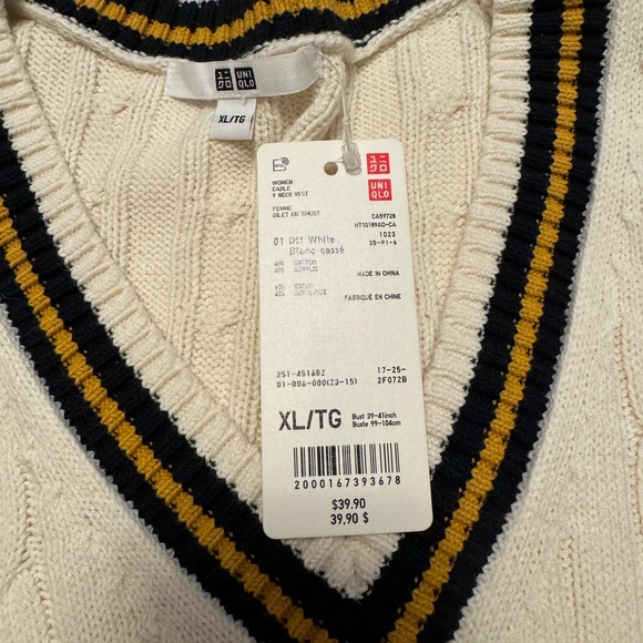 Sweater vest - Picture 3 of 4